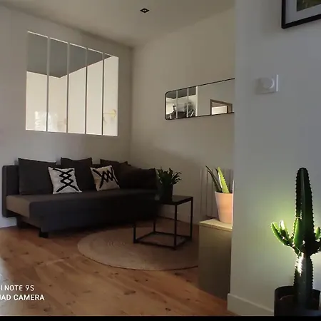 T2 Proche Centre-ville, Stationnement Facile Apartment Pau