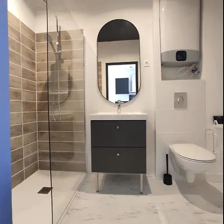 T2 Proche Centre-ville, Stationnement Facile Apartment